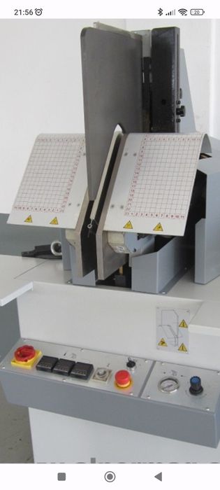 Máquinas fabrica corte e costura