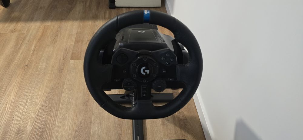 Cadeira Playseat Forza Ps5 com volante