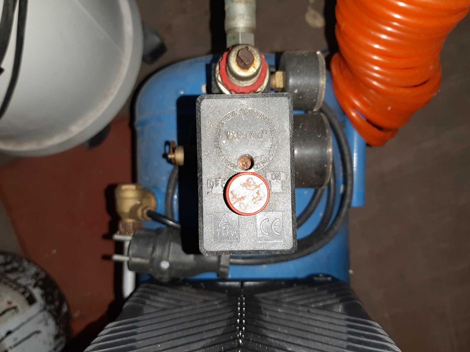 Sprężarka kompresor powietrza Tool - Air 494