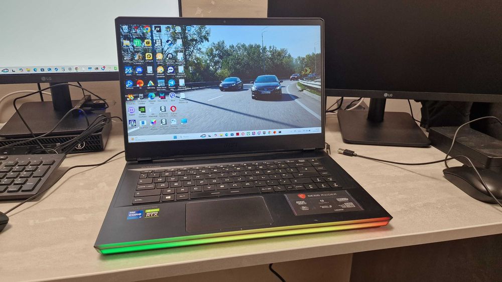 Ноутбук Msi Raider GE 66 rtx 3070, intel i7 11800h