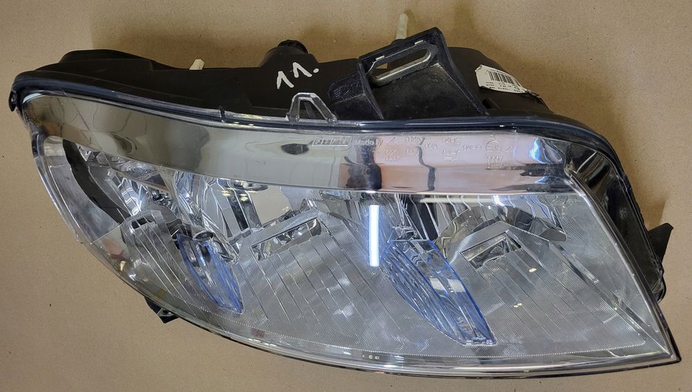 lampa prawy przód reflektor fiat stilo 01-08r. oe europa