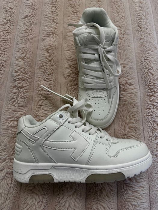 Off-White Out Of Office кросівки 38–38,5 | Нові
