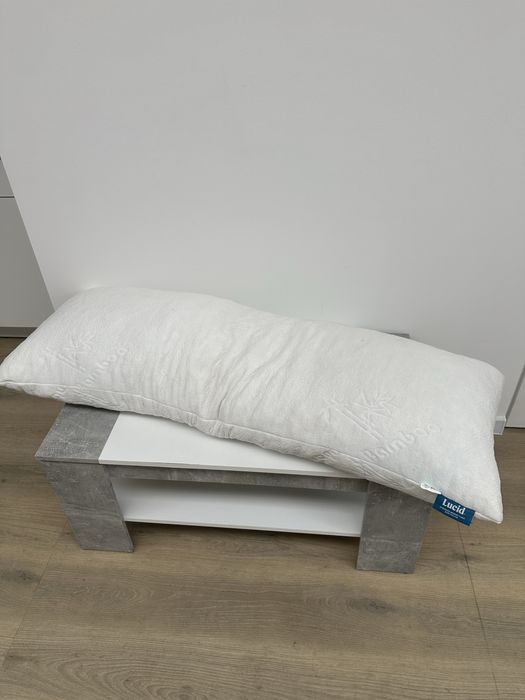 Lucid poduszka do spania z pianką memory 137x50cm z bambusa rayon