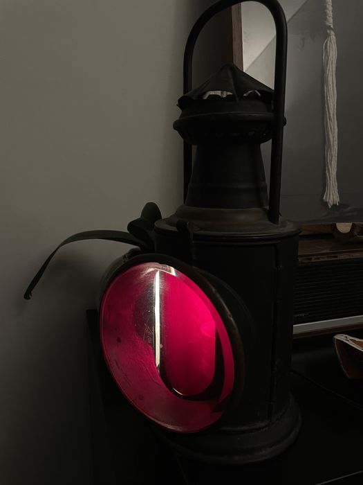 Vintage Lamp437156985429053442