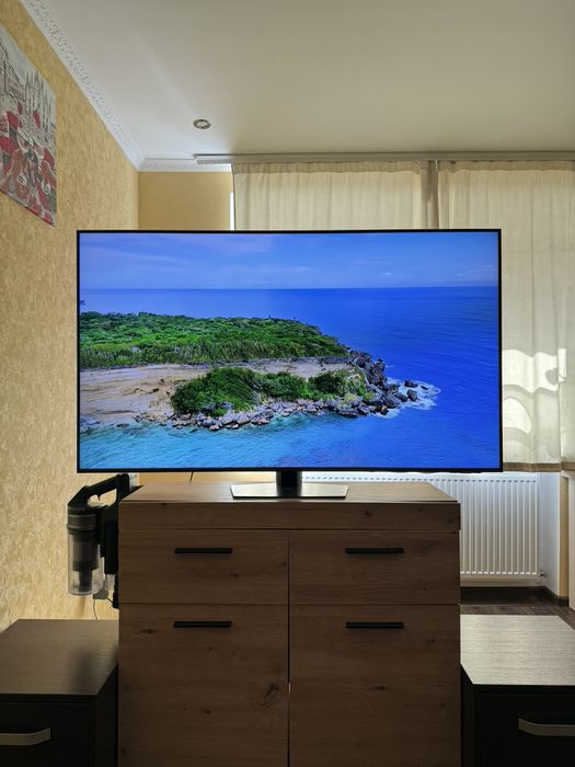 Телевізор Samsung QLED QN85D 4K Ultra HD 140 см (55 дюймів)