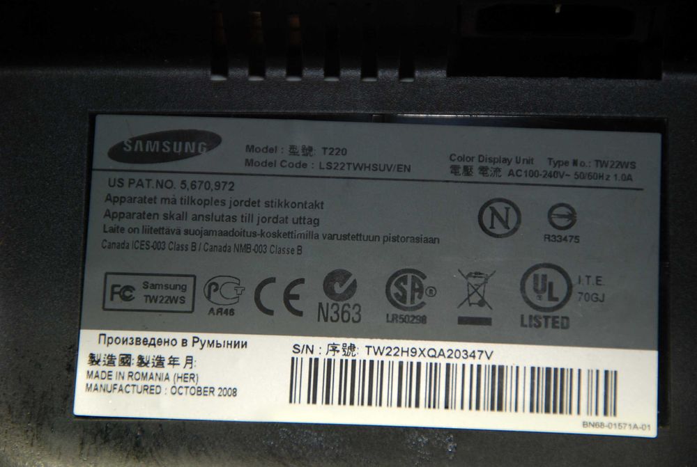 Zestaw komputerowy Acer Veriton M 480G stacjonarny monitor22