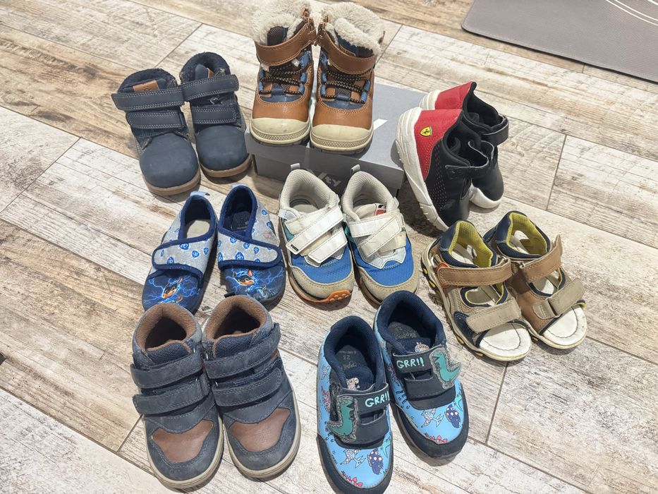 Buty dla chlopca rozm 22