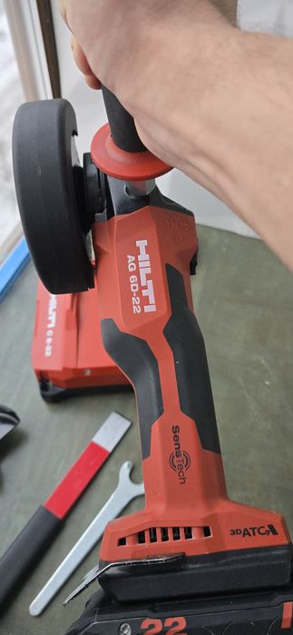 Hilti AG 6D-22 акумуляторна болгарка на Nuron 22v