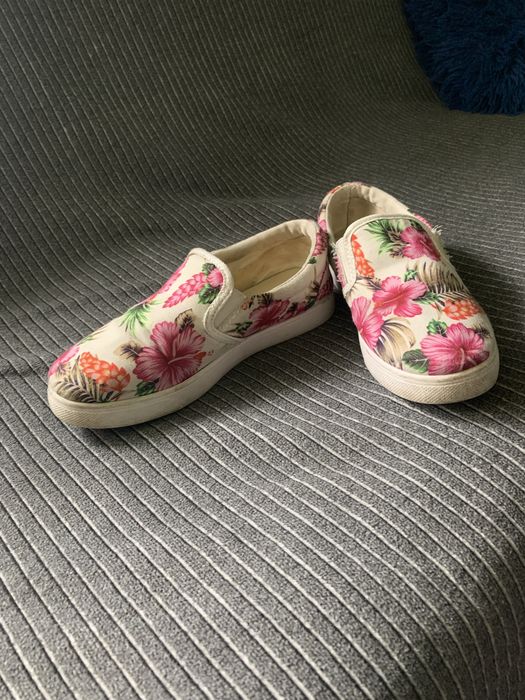 Espadryle, trampki wsuwane