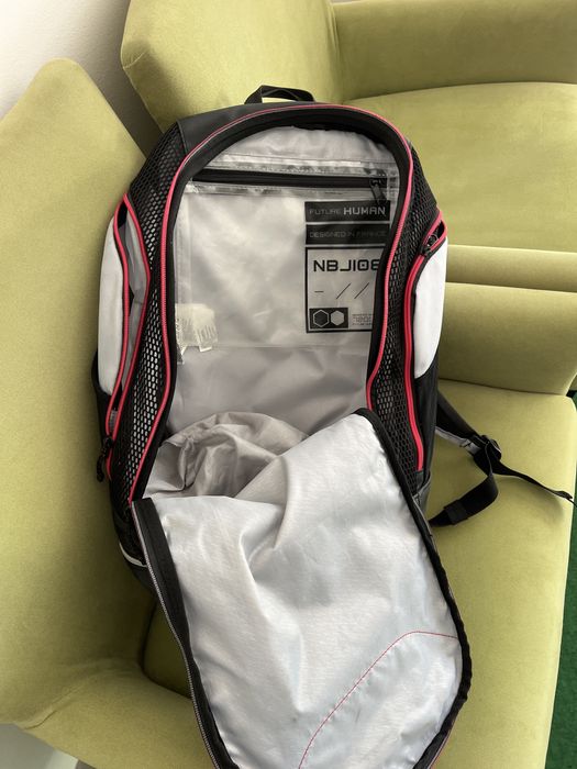 Plecak plywacki Nabaiji 27 l super stan
