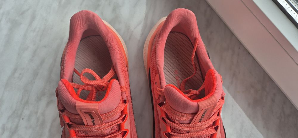 Кроссовки NIKE air zoom Pegasus р.35