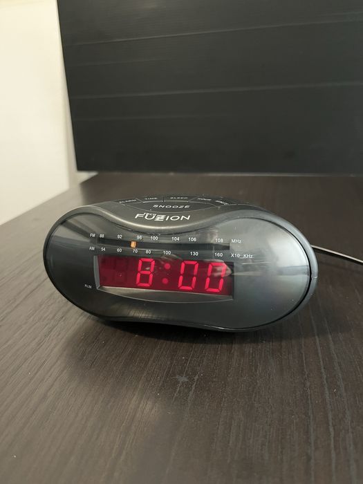 Despertador com radio