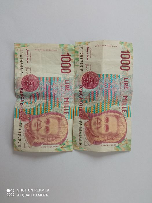 Stare banknoty 1000 lirów, 2 sztuki