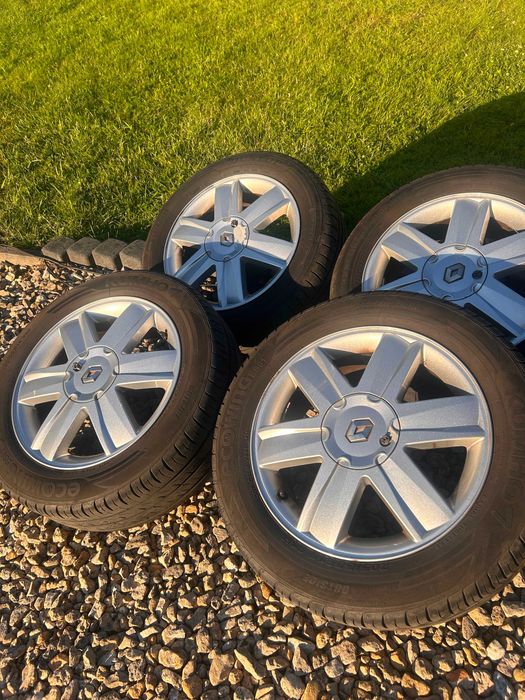 Felgi aluminiowe z oponami R16 205 55
