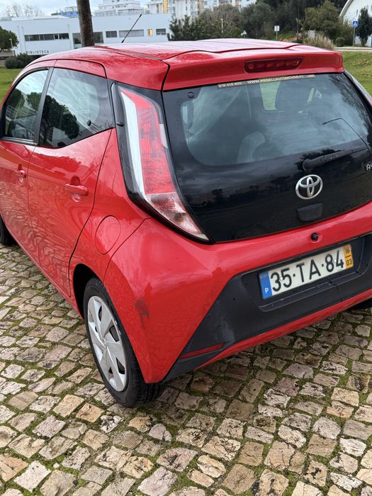 Toyota aygo 2016