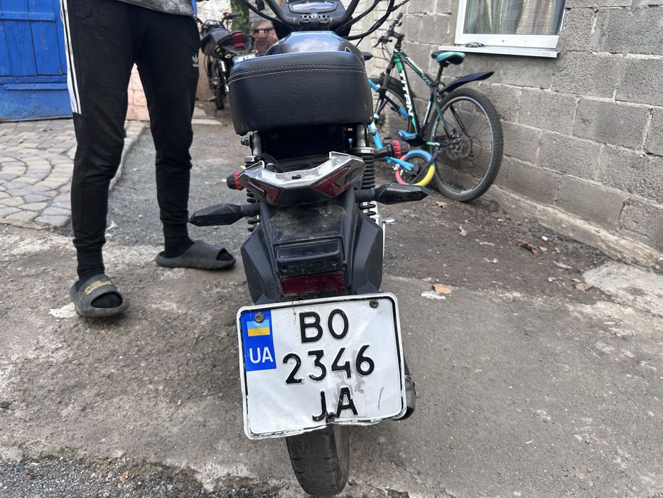 Продам мустанг фіт 2 200кубів