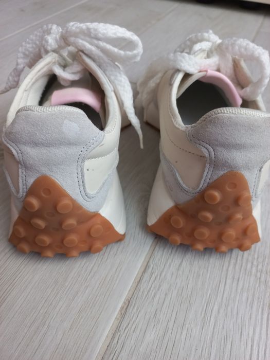 New Balance нові 37р