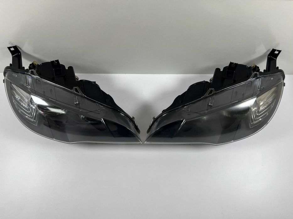 Фары BMW X6 E71 фара csenon БМВ Х6 Е71 правая левая фари Х6 Е71 ксенон