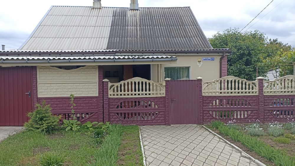 Продам половину фінського дома
