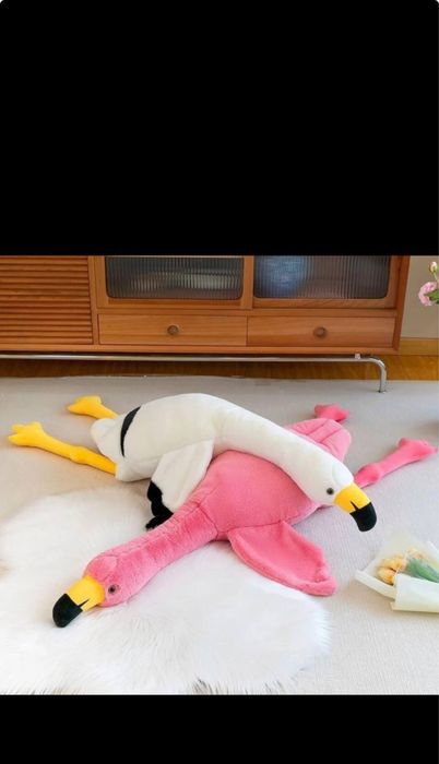 Іграшка подушка фламінго