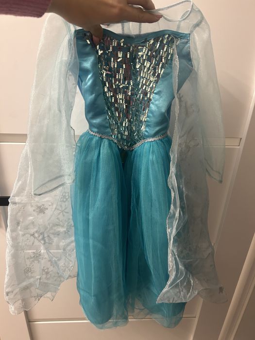 Sukienka kraina lodu