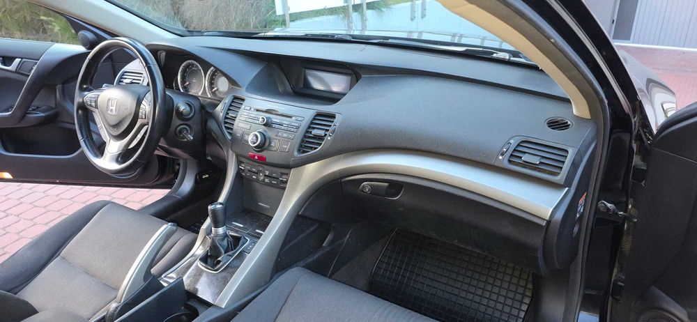 Honda Accord 2.0 Benzyna Polski Salon Niezwykle Zadbana Bez Razy