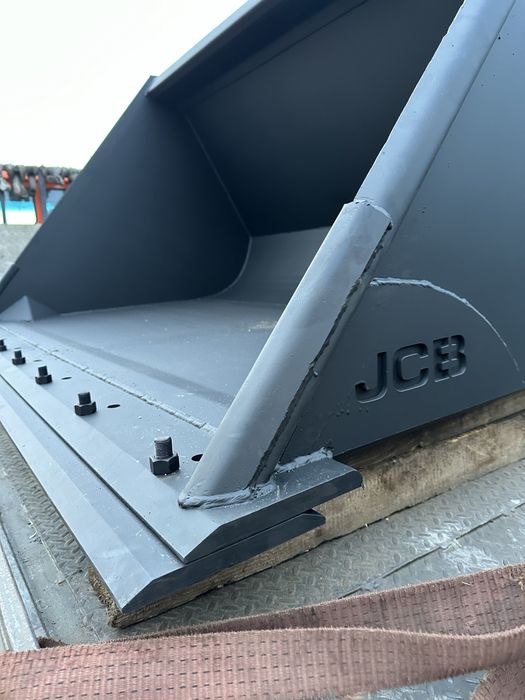 Ковш ковші для телескопічного навантажувача jCB CAT Manitou