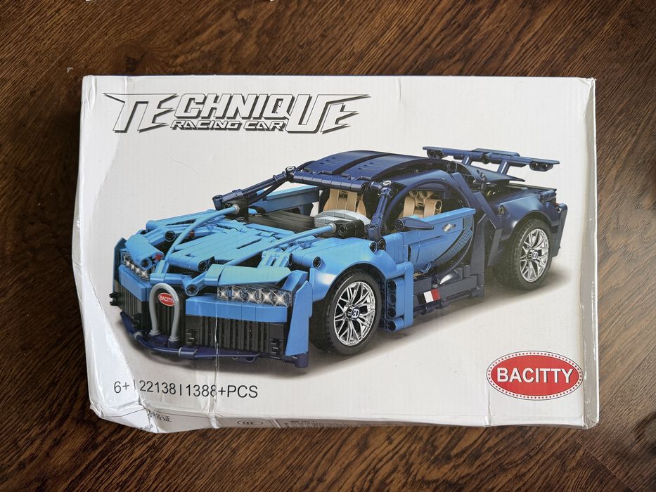 Конструктор Bugatti Chiron Bacitty Technique 1388+ деталей