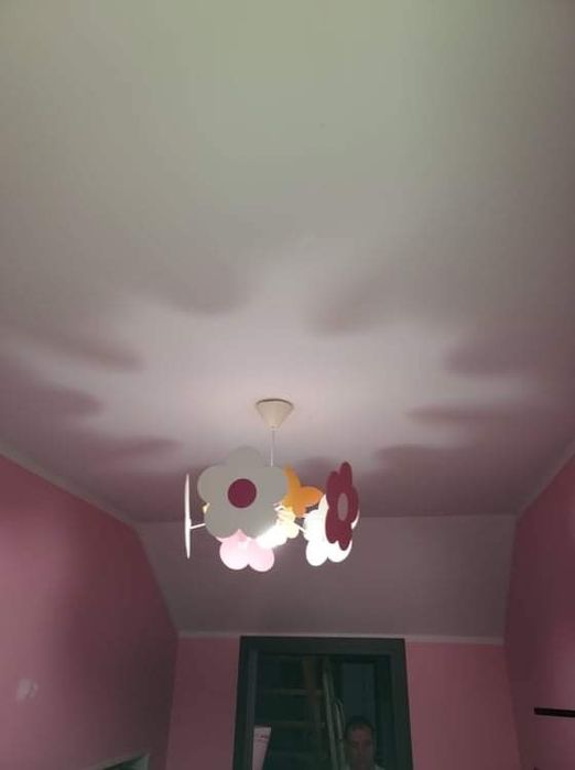 Sprzedam bardzo ładną lampę.