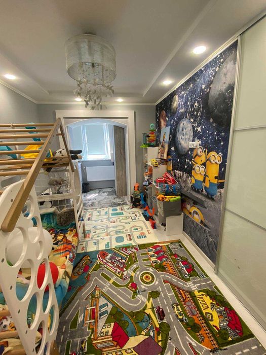 Продається квартира з ремонтом та індивідуальним газовим опаленням