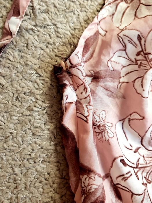 Suknia sukienka maxi różowa w kwiaty wiązana na ramiączkach S 36 M 38