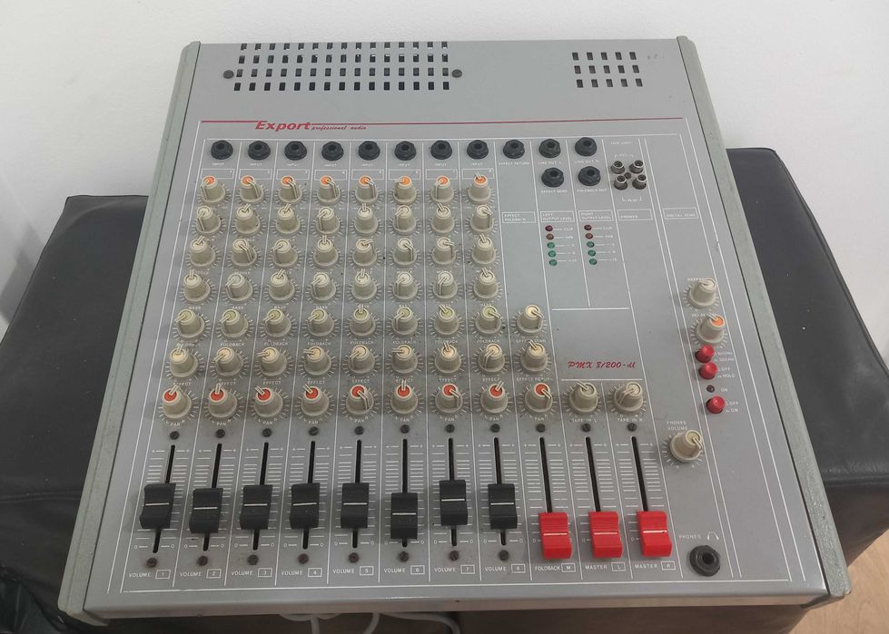 Mesa de mistura de Som