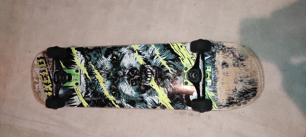 Skate oxelo em ótimo estado de trabalho