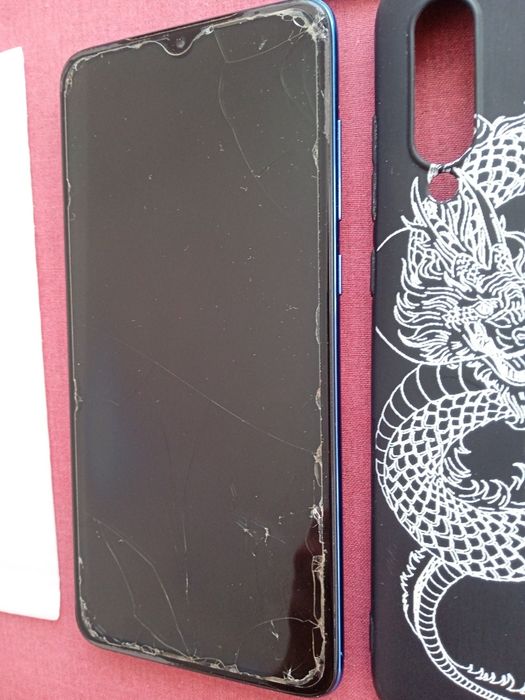 Xiaomi Mi 9 6/128 ГБ (Жива плата, чистий, без акаунтів) + 3 чохли та нове захисне скло!