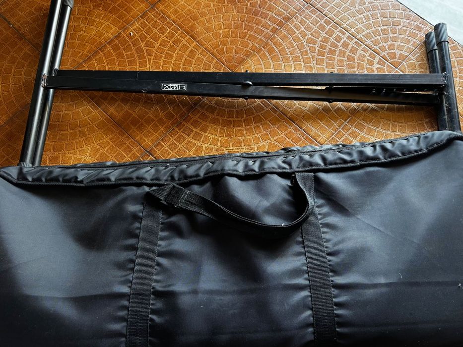 Órgão Cásio CTK-511 com bolsa e suporte metálico