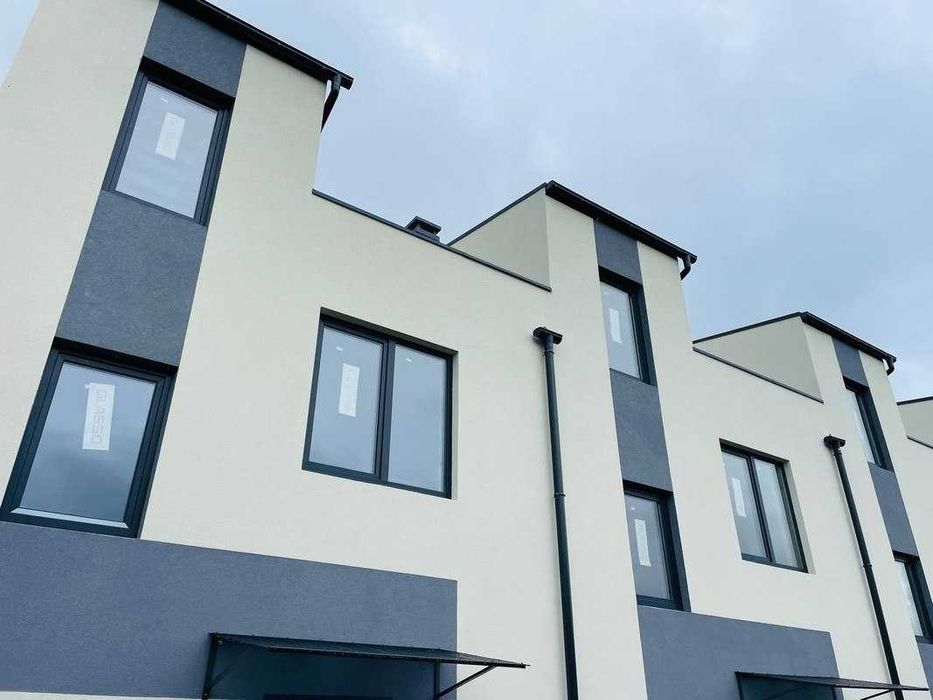 Продам Таун в Коцюбинському топ якості! 5хв до метро Академмістечко