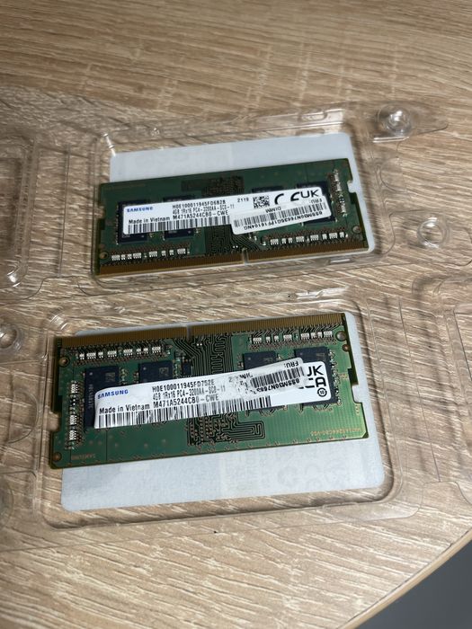Оперативна пам'ять Samsung SODIMM DDR 4GB