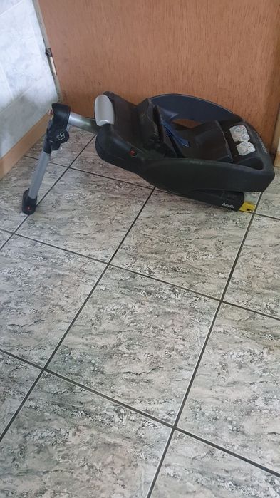 Nosidełko maxi cosi z bazą