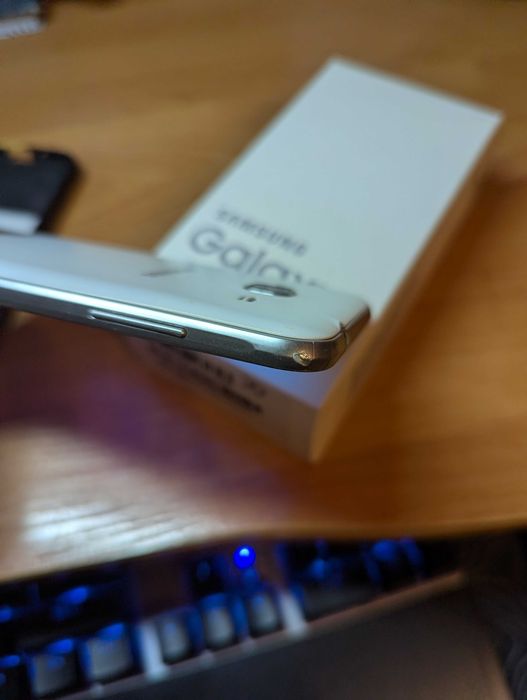 Samsung Galaxy J3 2016 8gb