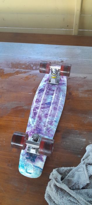 Дитячий скейт...