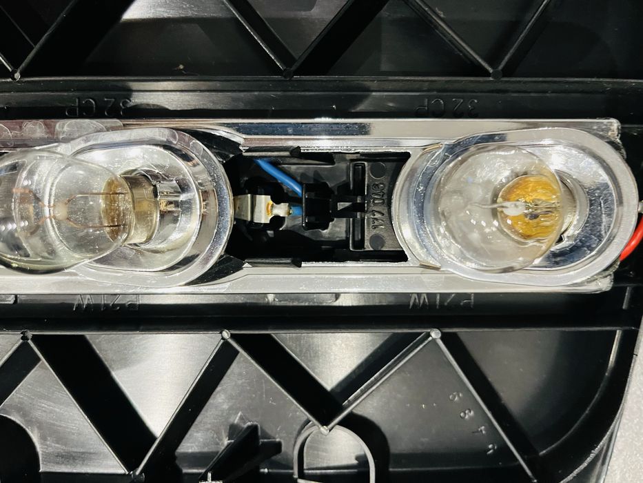 Lampa prawy, lewy tył sl500 R129