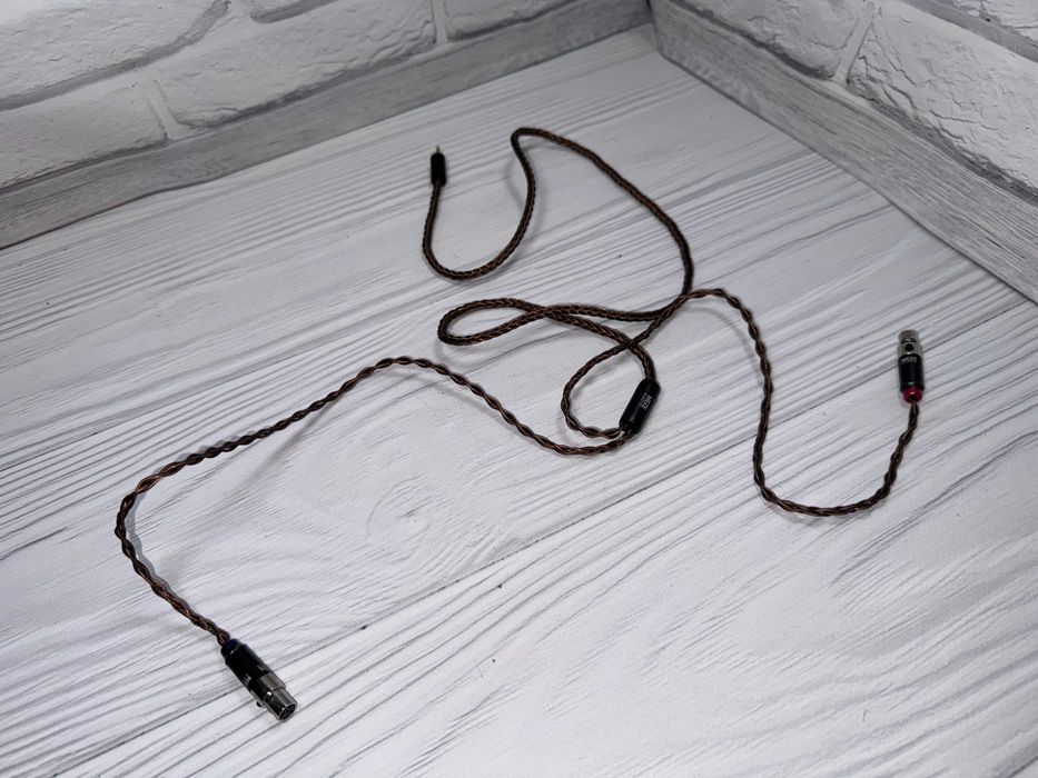 Kabel Meze Copper Upgrade Cable | 2.5 mm to Mini XLR Balanced