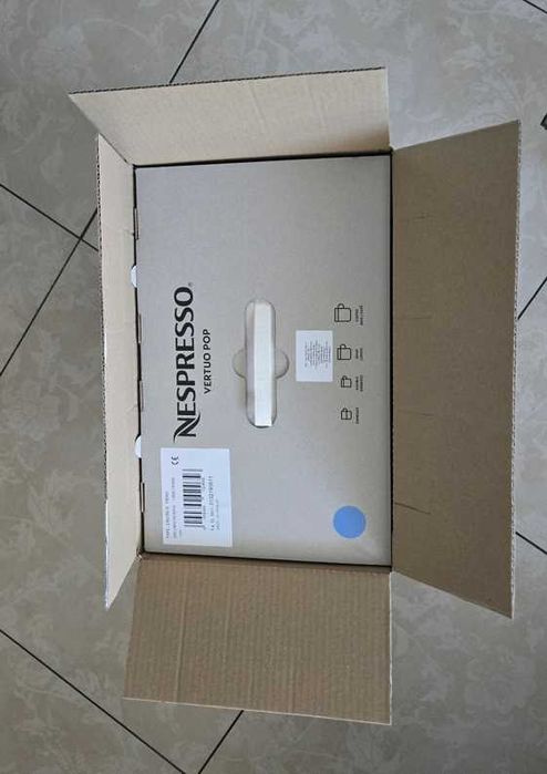 Sprzedam Ekspres DE LONGHI-NESPRESSO  na kapsułki