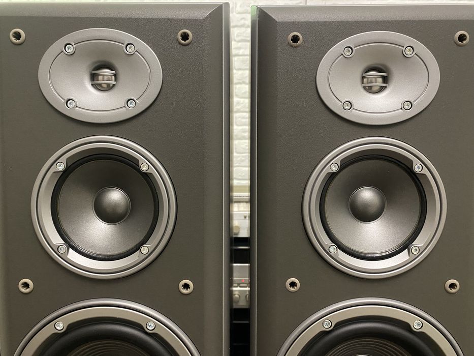 Акустика колонки JBL E80
