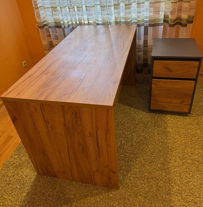 Стіл письмовий Грейд Алён і Тумба мобільна Грейд Ален