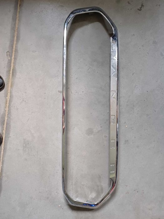 grill ramka ford ranger jb3b-8b189-c
