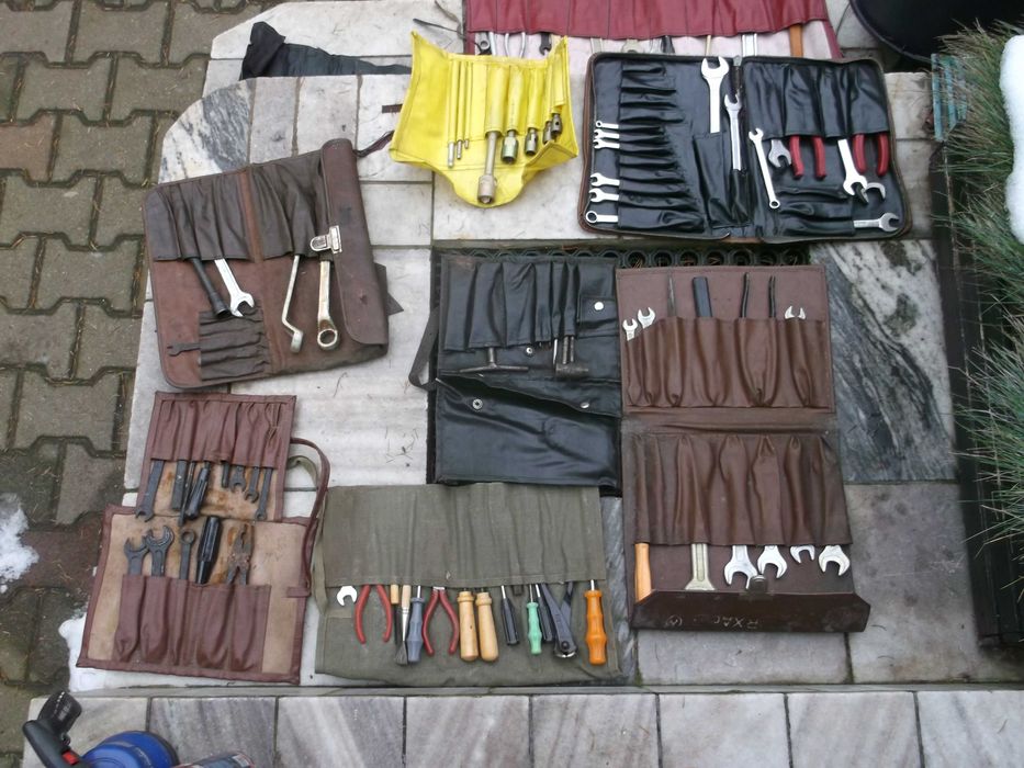 komplety kluczy samochodowych z epoki prlu