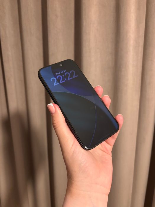 iPhone 15 pro dobry stan