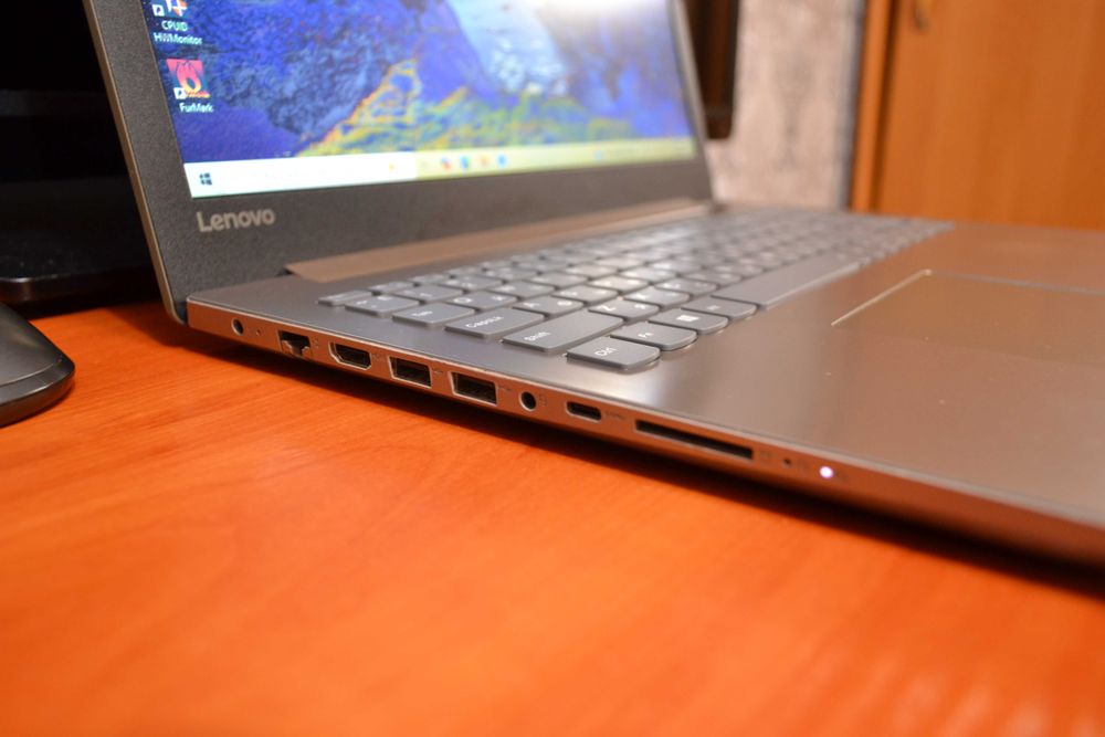 Lenovo IdeaPad (Core i5-7200U/8GB DDR4/NVIDIA MX 130/940mx GDDR5/ HDD 1000 GB/ 15.6 TN)
