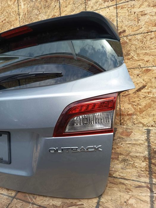 Subaru Outback 2015 - 2019 Klapa Tył KPL